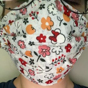 Face Mask with Filter Pocket